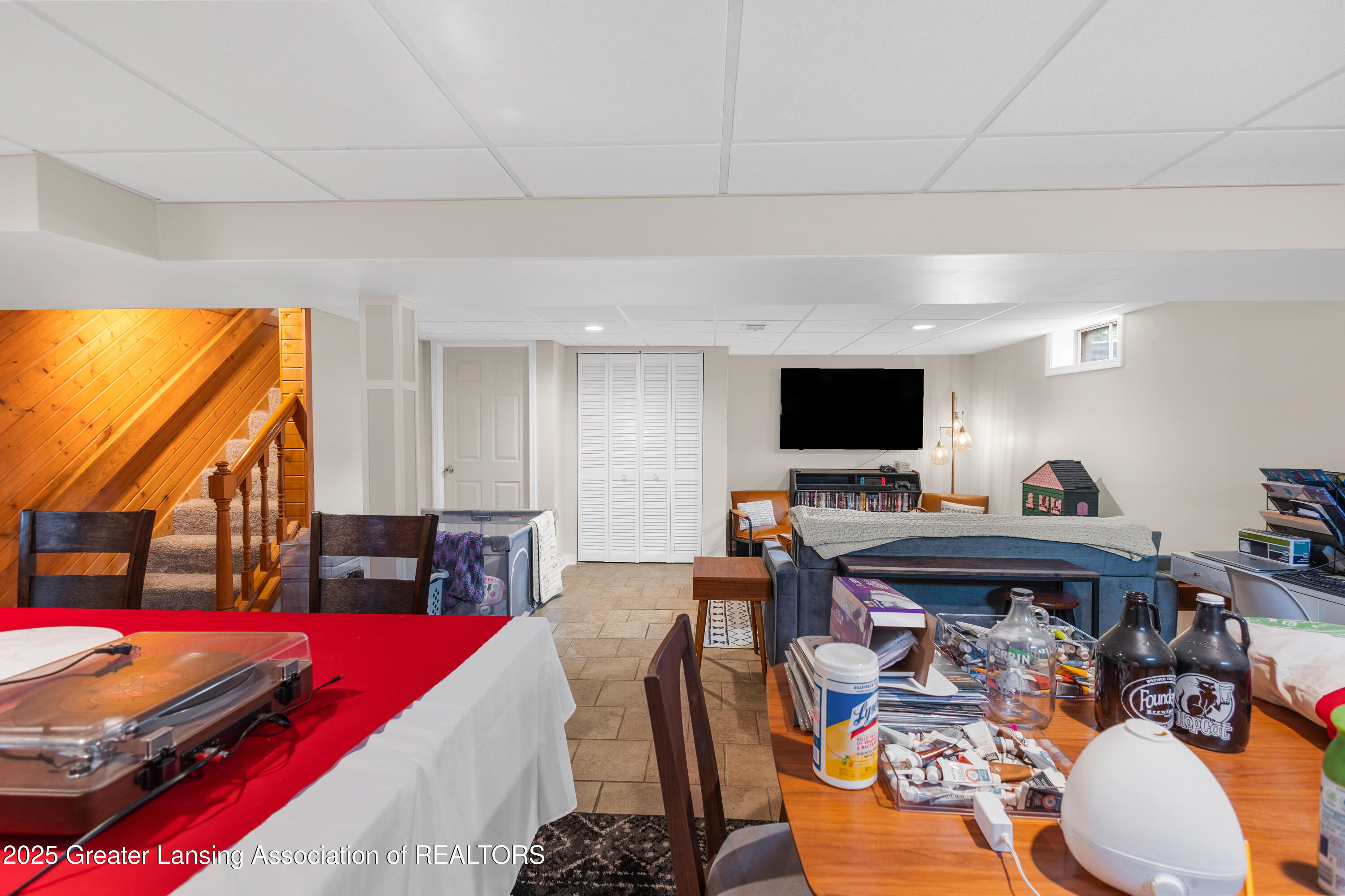 2636 Gilbert Road Lansing, MI 48911 - Photo 35 of 63 GILBERT-16