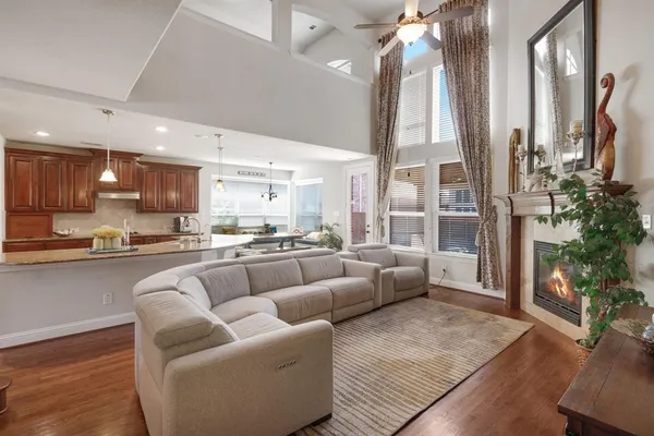 $3,500 | 3632 Danbury Lane, Plano, TX 75074