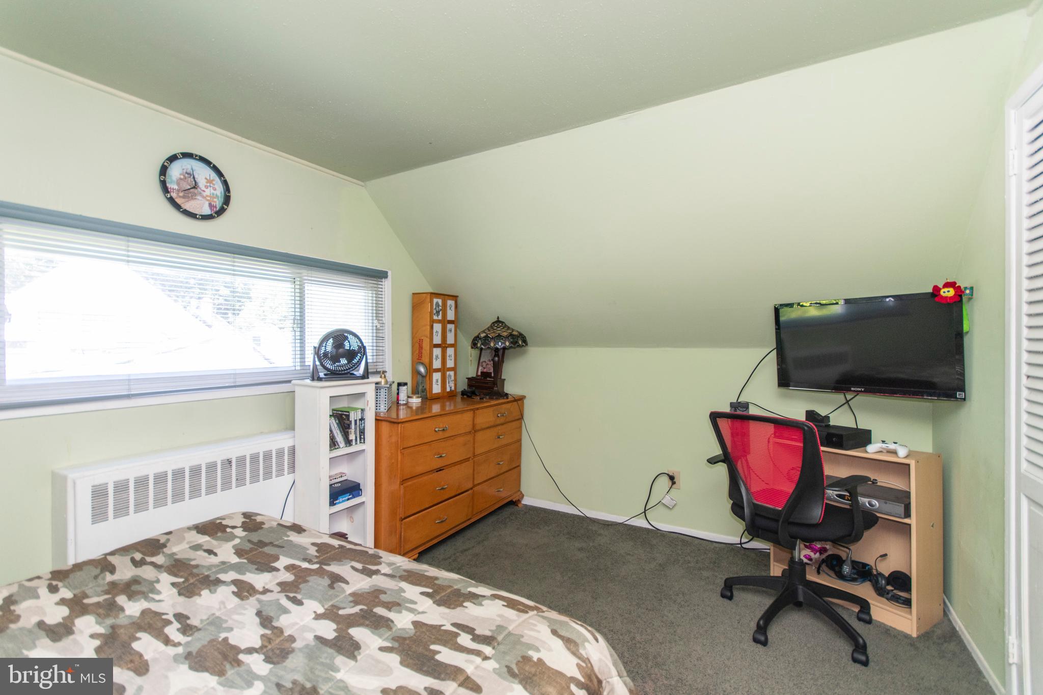 15 Peppermint Road Levittown, PA 19056 - Photo 15 of 24 Gallery Image 15