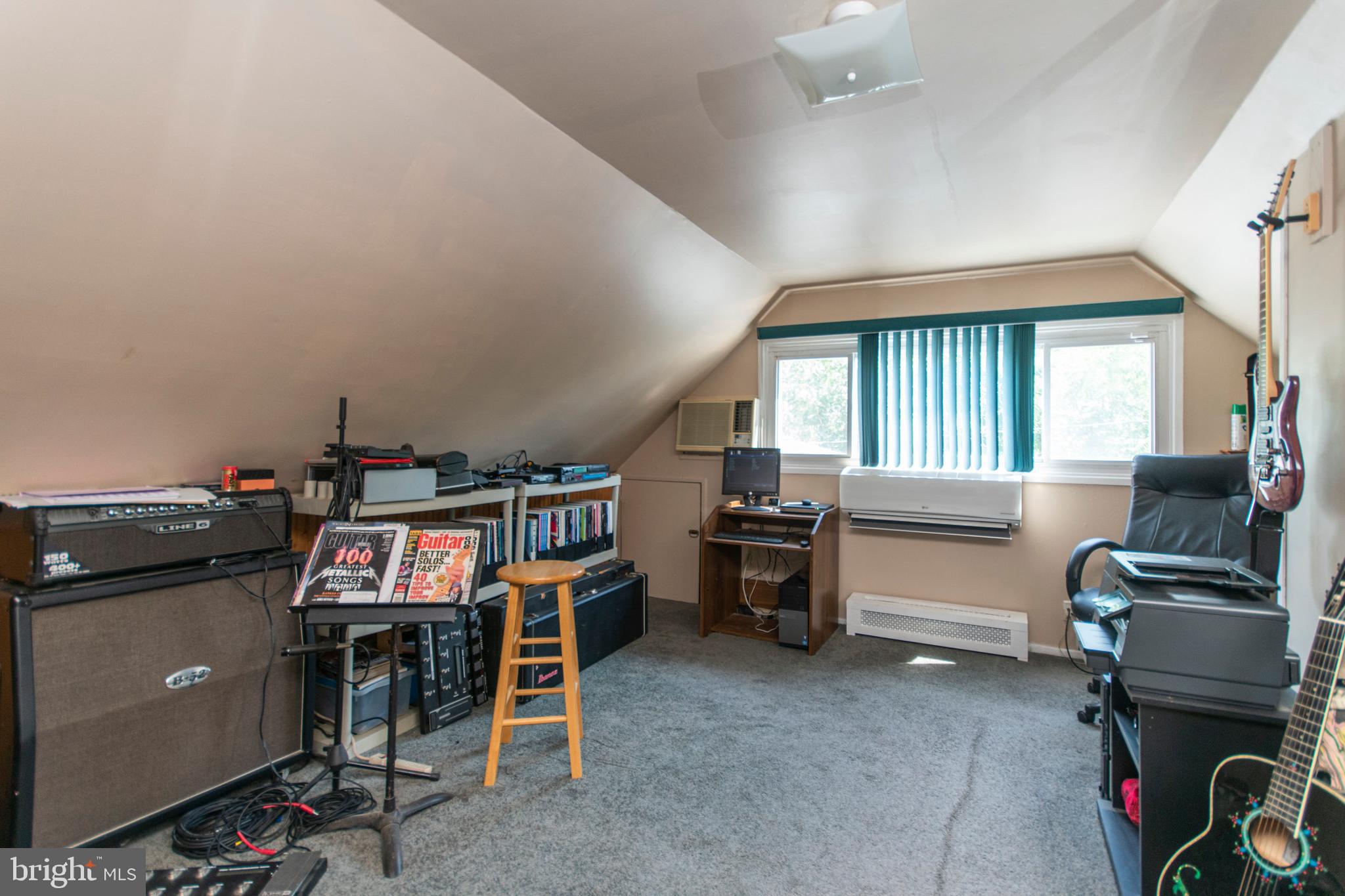 15 Peppermint Road Levittown, PA 19056 - Photo 16 of 24 Gallery Image 16