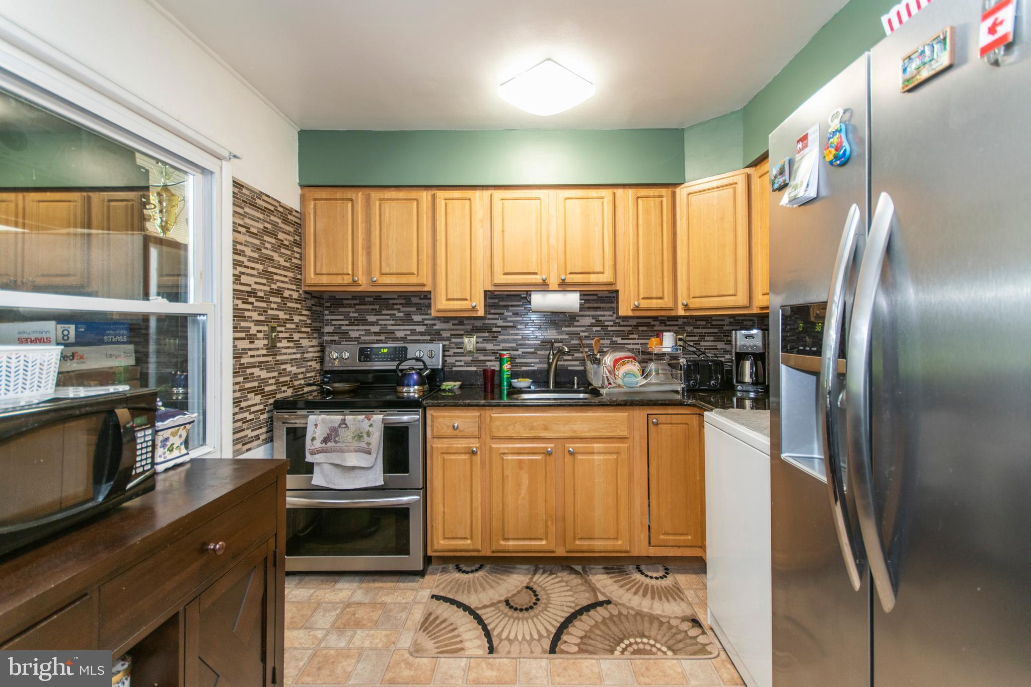 15 Peppermint Road Levittown, PA 19056 - Photo 8 of 24 Gallery Image 8