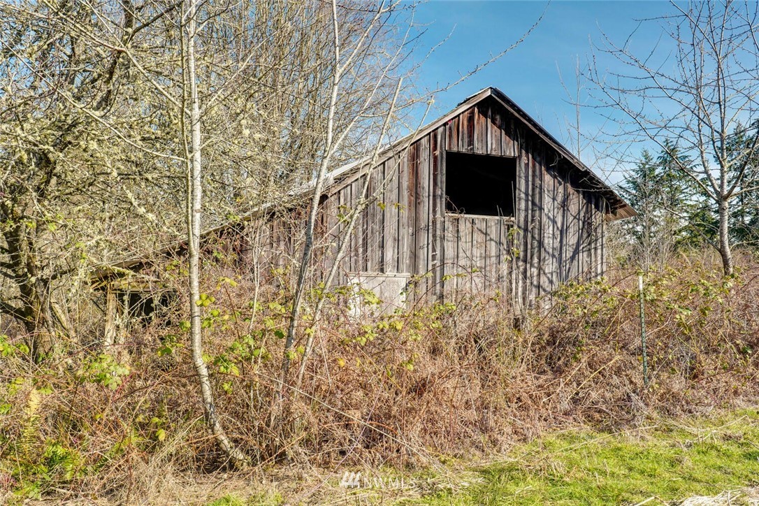 105-xx Southwest Cove Road Vashon, WA 98070 - Photo 12 of 25