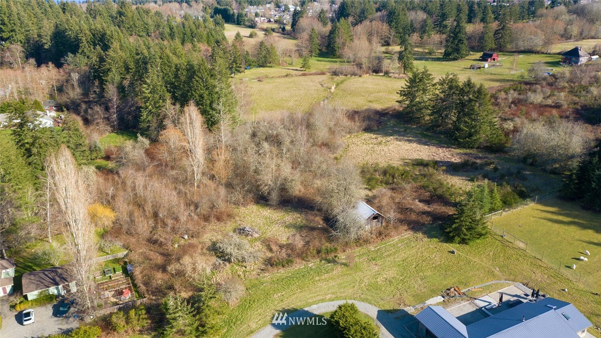 105-xx Southwest Cove Road Vashon, WA 98070 - Photo 18 of 25