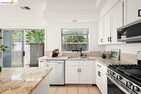$975,000 | 1299 159th Avenue, San Lorenzo, CA 94580