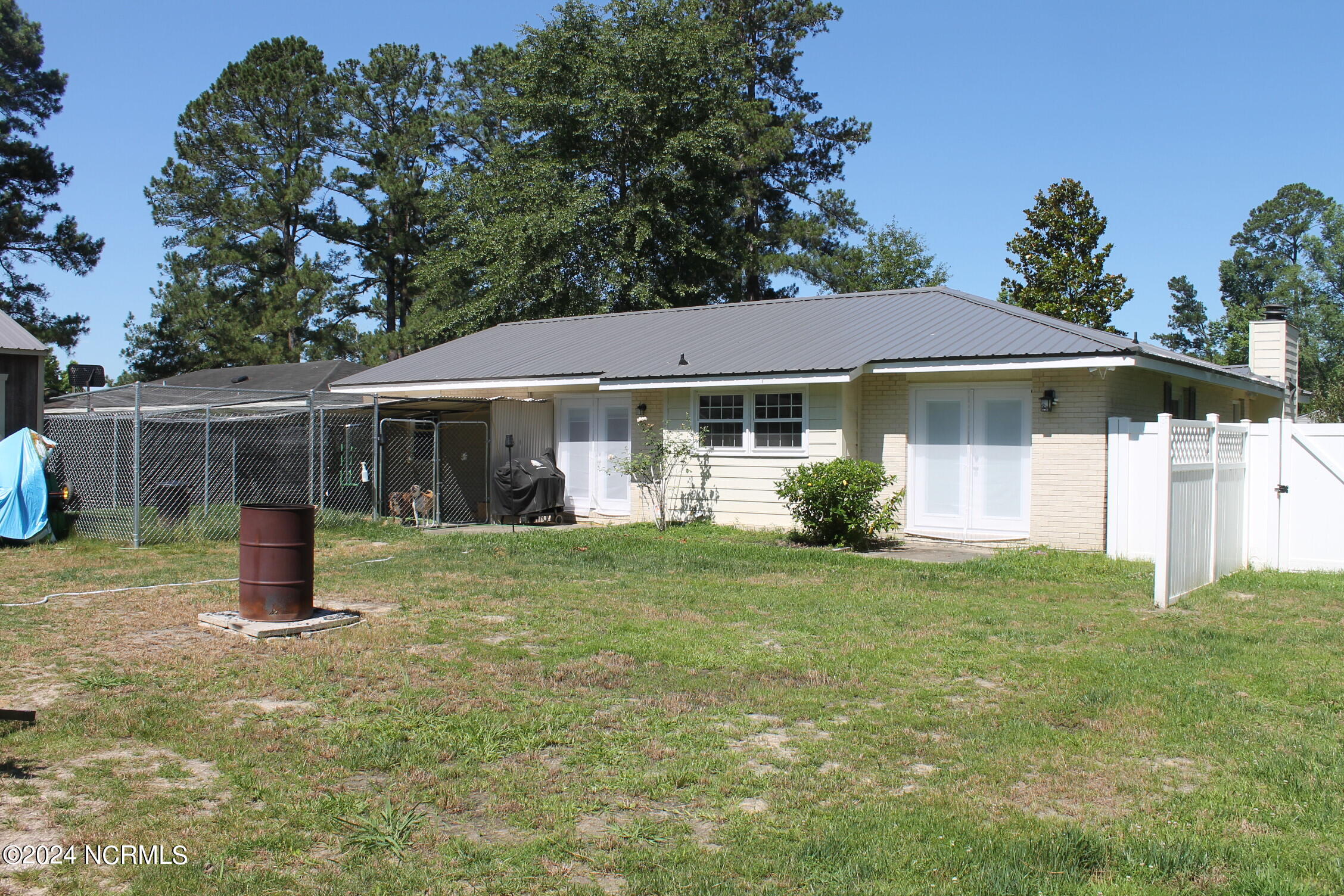 116 Whipperwill Lane Hallsboro, NC 28442 - Photo 7 of 21 IMG_2253