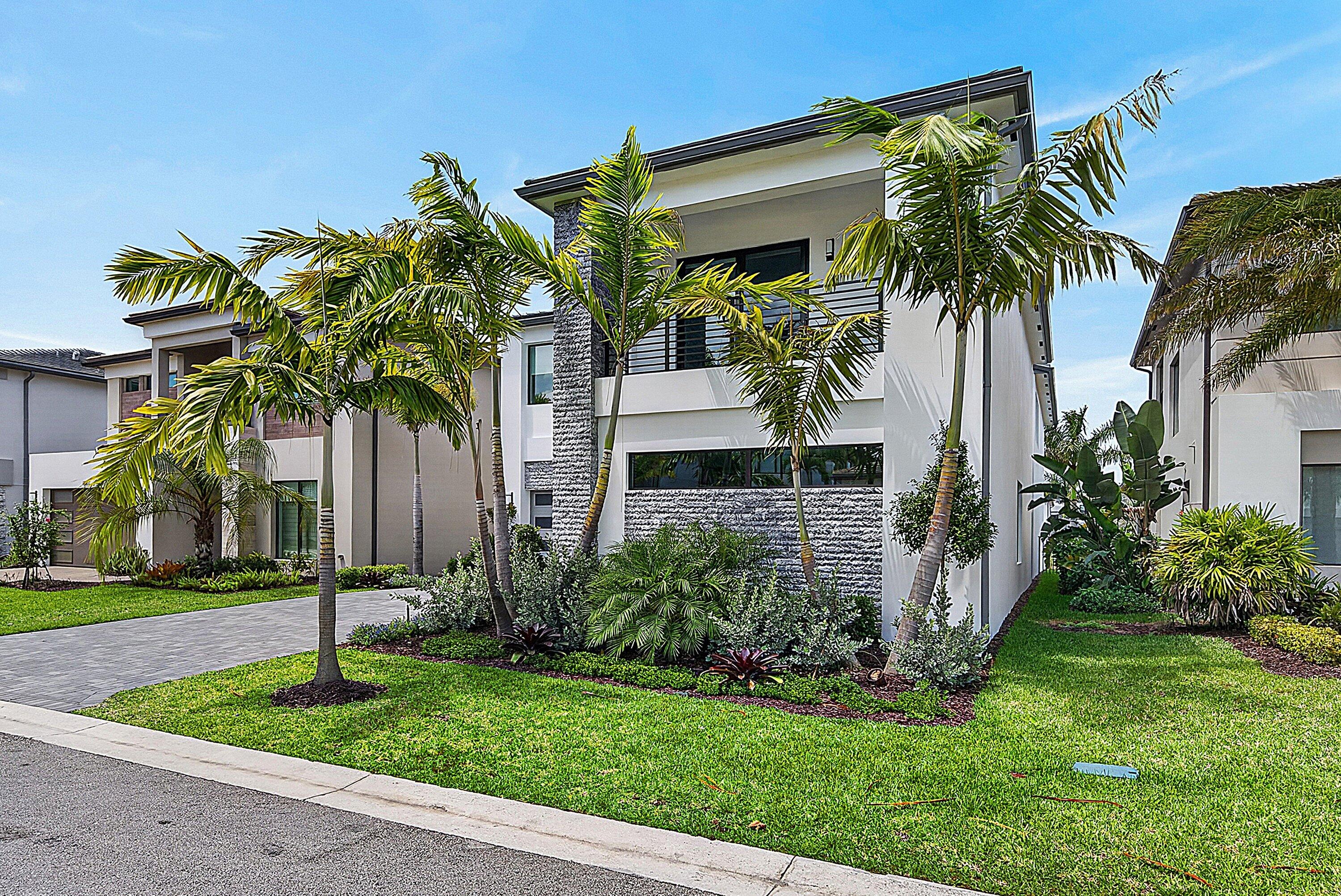 8561 Crystal Downs Avenue Boca Raton, FL 33434 - Photo 3 of 129 003-8561CrystalDownsAvenue-BocaRaton-FL-