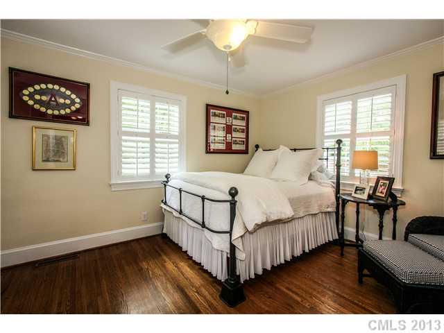 1129 South Wendover Road Charlotte, NC 28211 - Photo 11 of 16 Gallery Image 11