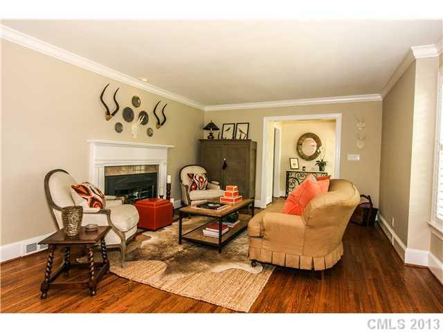 1129 South Wendover Road Charlotte, NC 28211 - Photo 3 of 16 Gallery Image 3