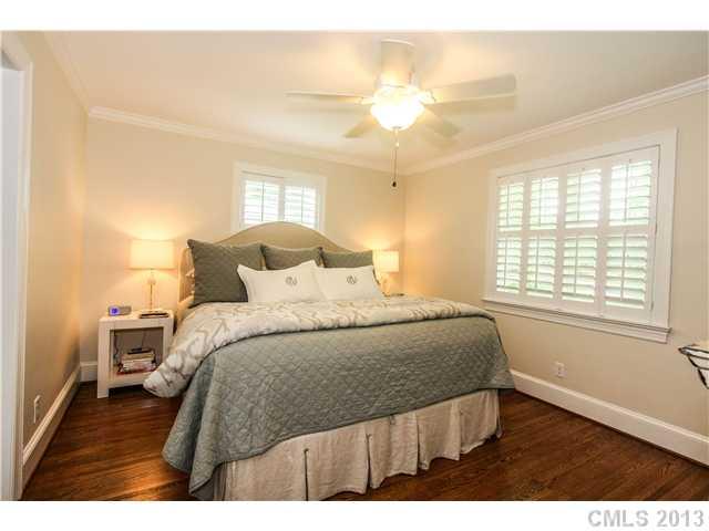 1129 South Wendover Road Charlotte, NC 28211 - Photo 8 of 16 Gallery Image 8