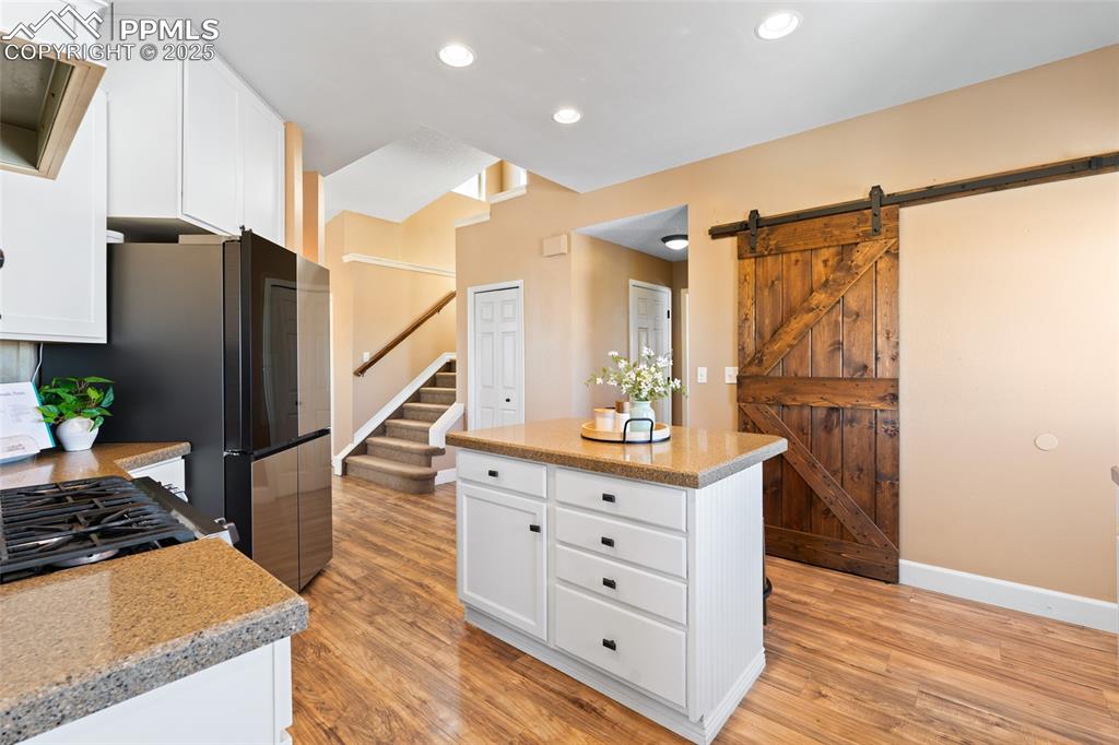 16145 Turftop Terrace Elbert, CO 80106 - Photo 15 of 42 Large walk-in pantry!