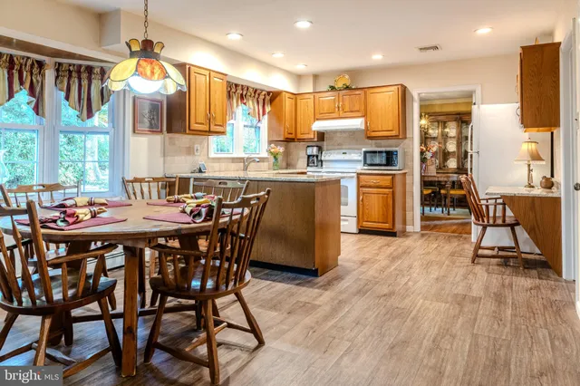 $689,000 | 3555 Northview Lane, Doylestown, PA 18902