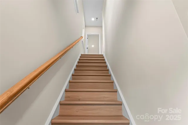 $495,000 | 8823 Dogwood Drive, Charlotte, NC 28215