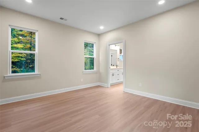 $495,000 | 8823 Dogwood Drive, Charlotte, NC 28215