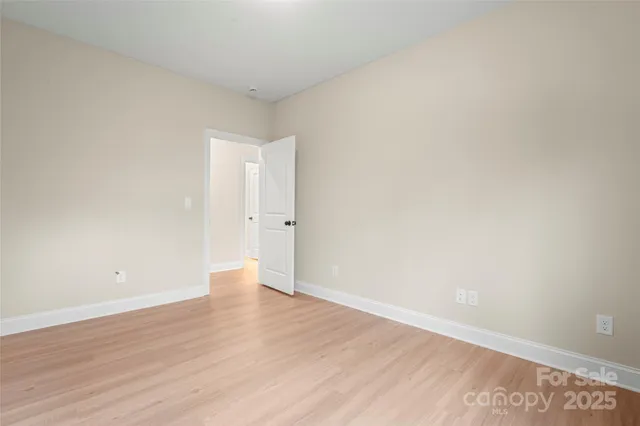 $495,000 | 8823 Dogwood Drive, Charlotte, NC 28215