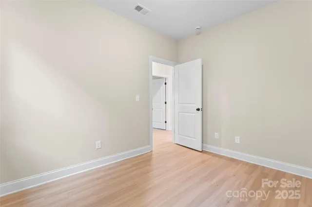 $495,000 | 8823 Dogwood Drive, Charlotte, NC 28215