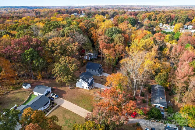 $495,000 | 8823 Dogwood Drive, Charlotte, NC 28215