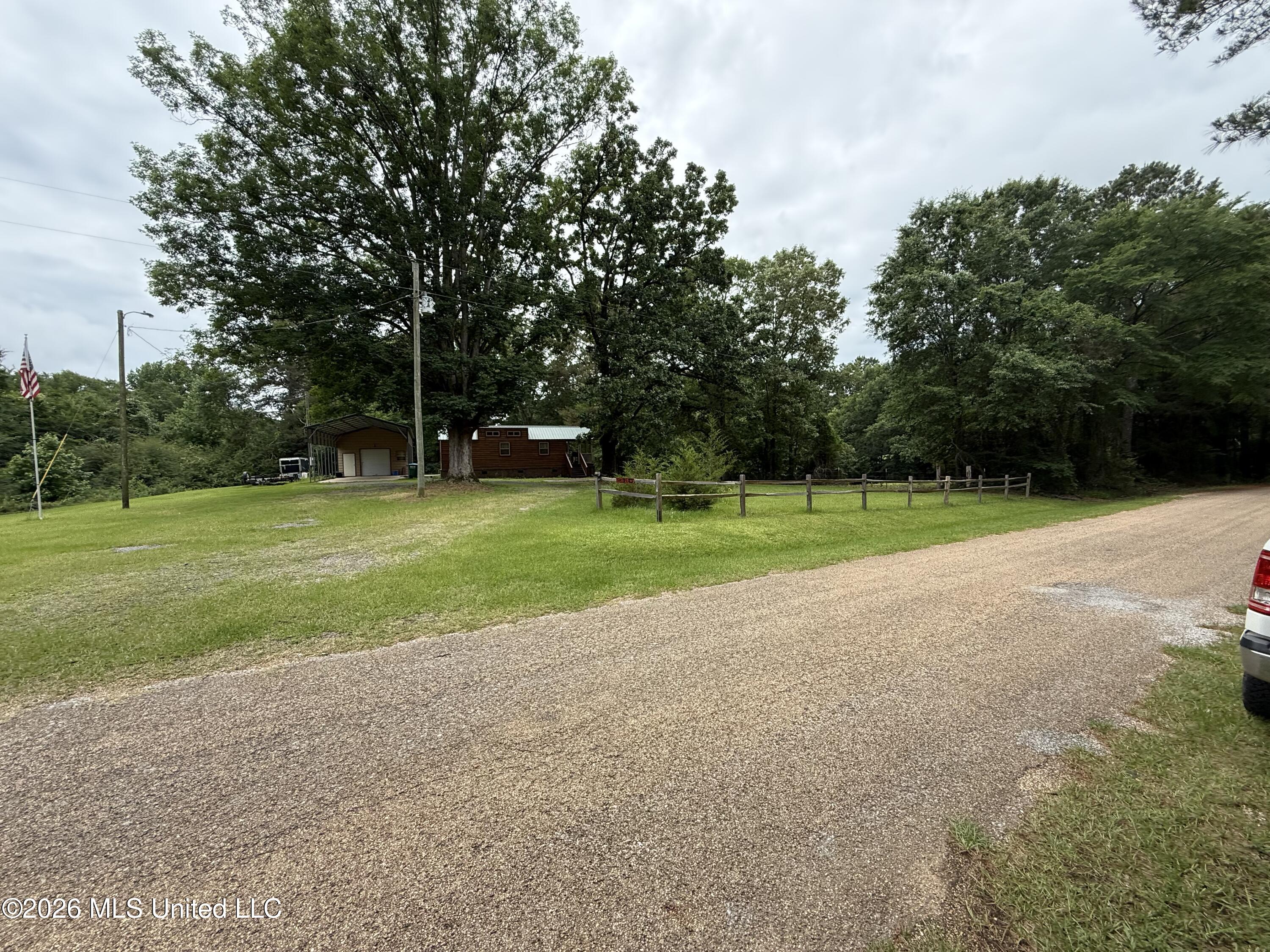 1687 Thaggard Road Carthage, MS 39051 - Photo 2 of 8 IMG_6783