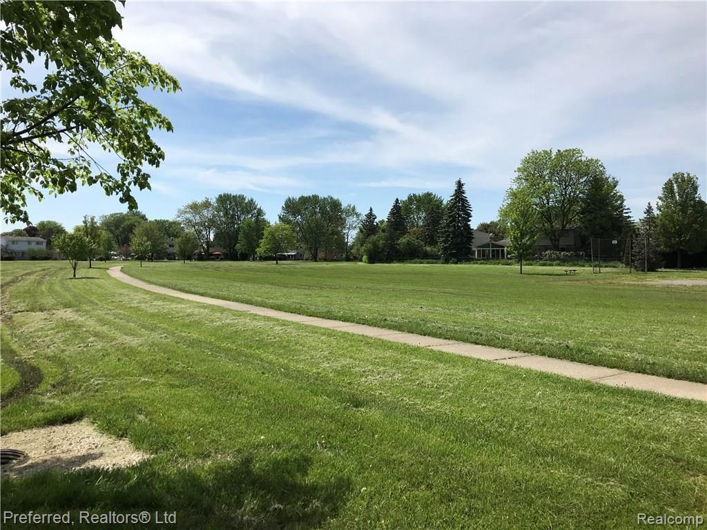 7418 Iron Gate Road Canton, MI 48187 - Photo 26 of 28