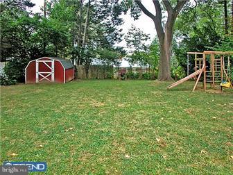 29 Johns Road Cheltenham, PA 19012 - Photo 2 of 12 Gallery Image 2
