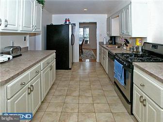 29 Johns Road Cheltenham, PA 19012 - Photo 9 of 12 Gallery Image 9
