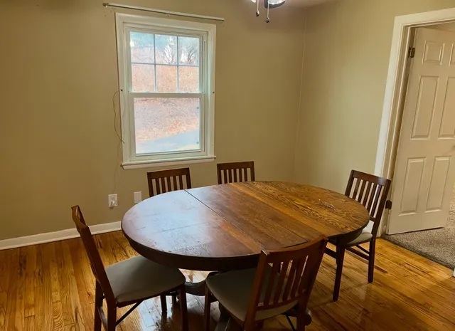 $21,600 | 1074 Vestal Avenue, Binghamton, NY 13903