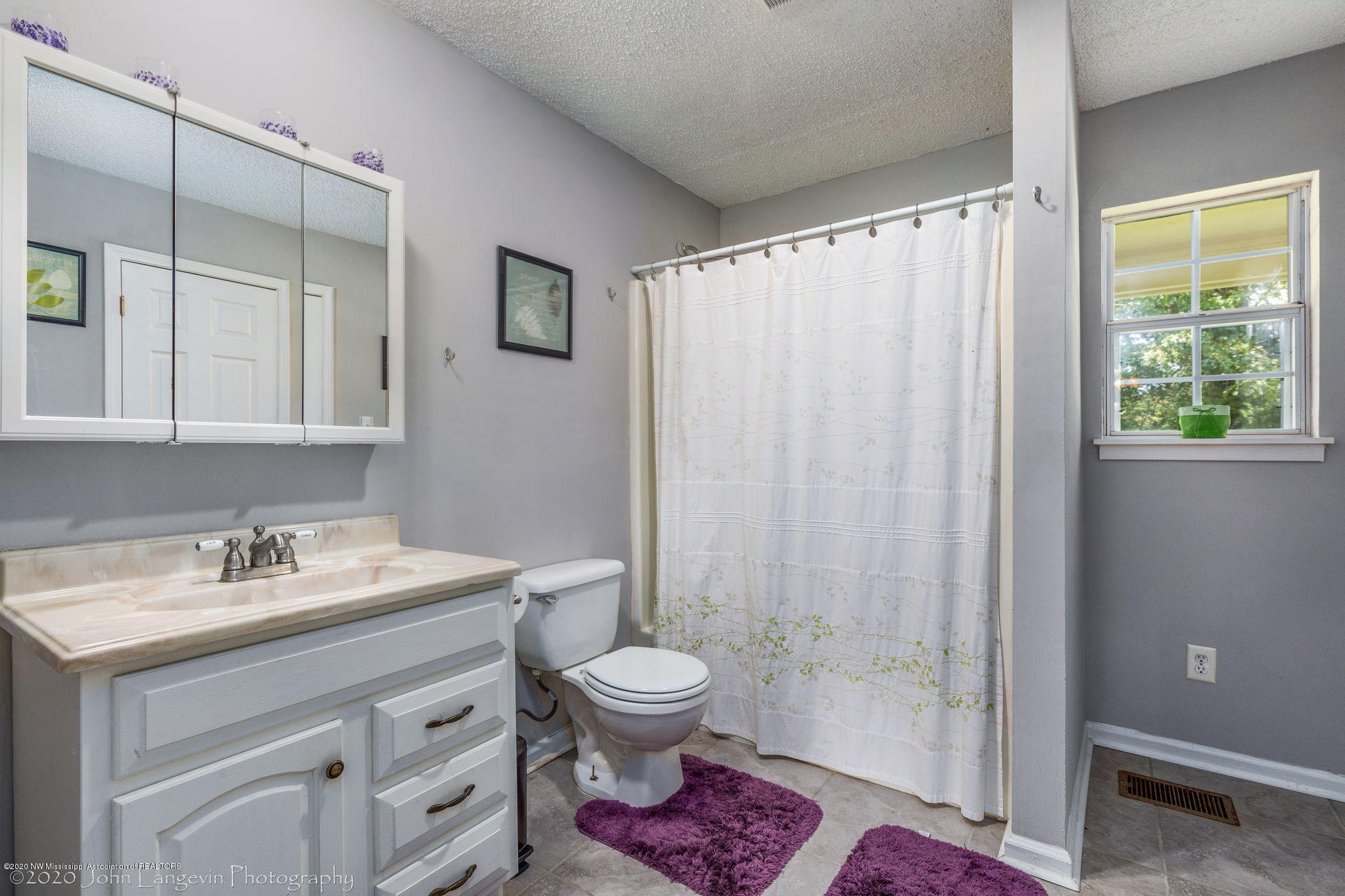 3246 Peyton Road Coldwater, MS 38618 - Photo 17 of 26 3246 Peyton Rd-Interior-9