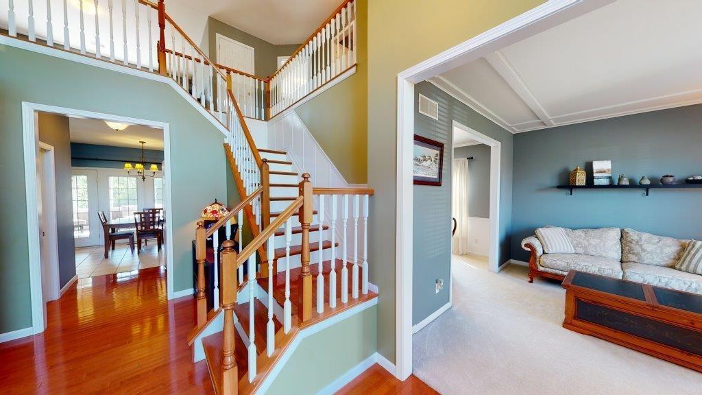 7980 Austin Ridge Drive Cincinnati, OH 45247 - Photo 2 of 21 Gallery Image 2