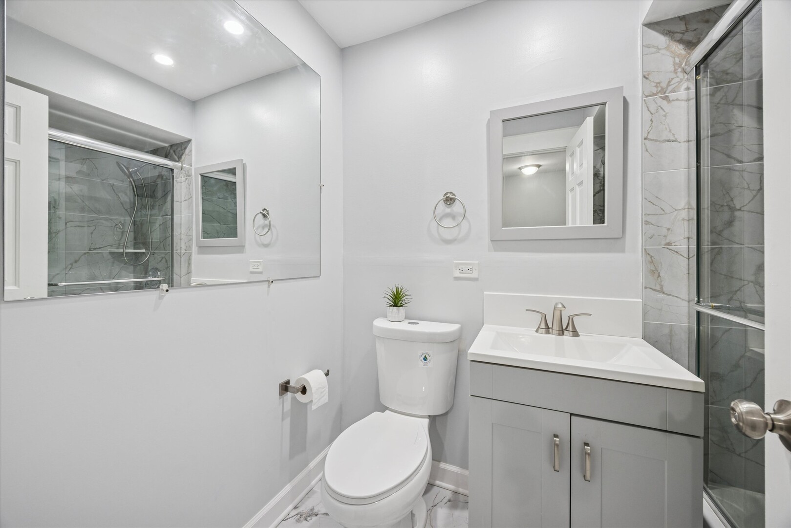 5731 Sutton Place Hinsdale, IL 60521 - Photo 12 of 18