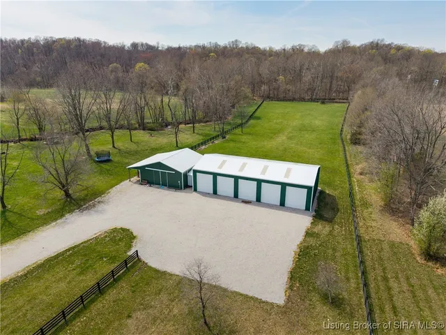 $597,000 | 3995 Edwardsville Galena Road, Georgetown, IN 47122