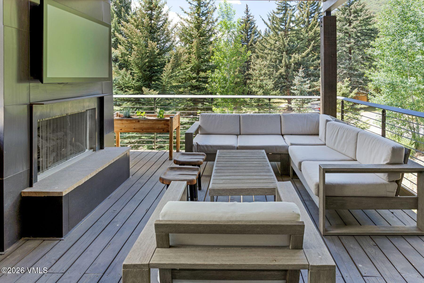 2440 Chamonix Lane Vail, CO 81657 - Photo 25 of 54 photo_online_024