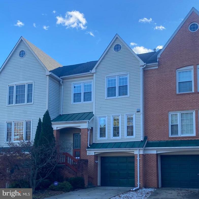 6413 Knapsack Lane Centreville, VA 20121 - Photo 3 of 54