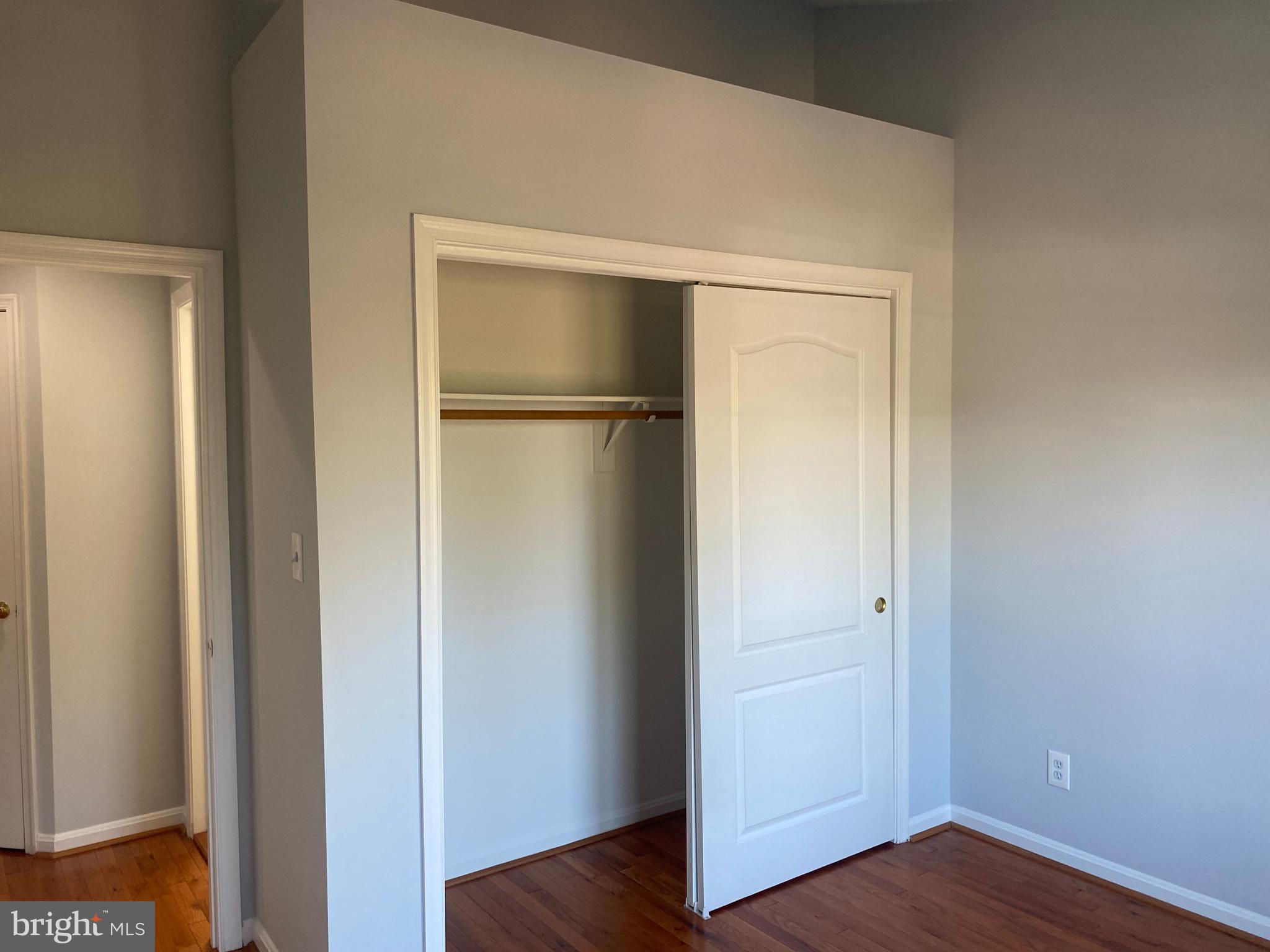 6413 Knapsack Lane Centreville, VA 20121 - Photo 32 of 54