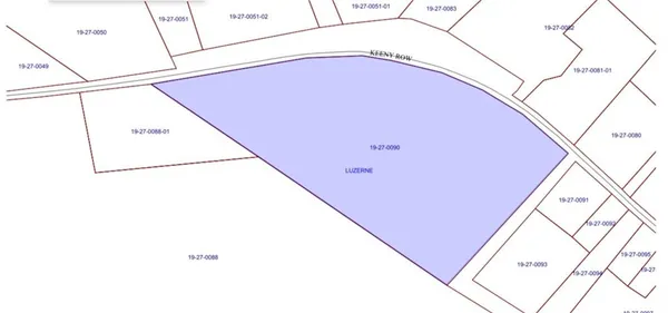 a close up of a wall with a white wall