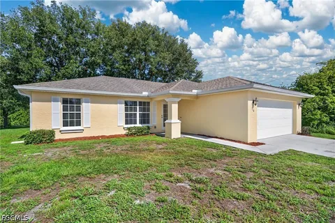 $219,000 | 510 Beach Avenue South, Lehigh Acres, FL 33974