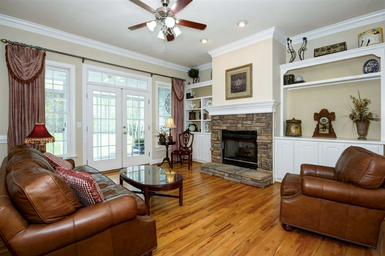 5709 Olde South Road Raleigh, NC 27606 - Photo 4 of 27 Photo 4