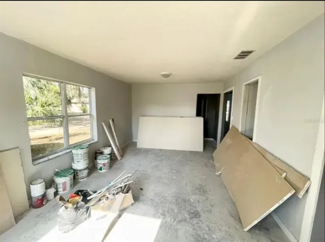 $199,900 | Undisclosed Address, Lakeland, FL 33805