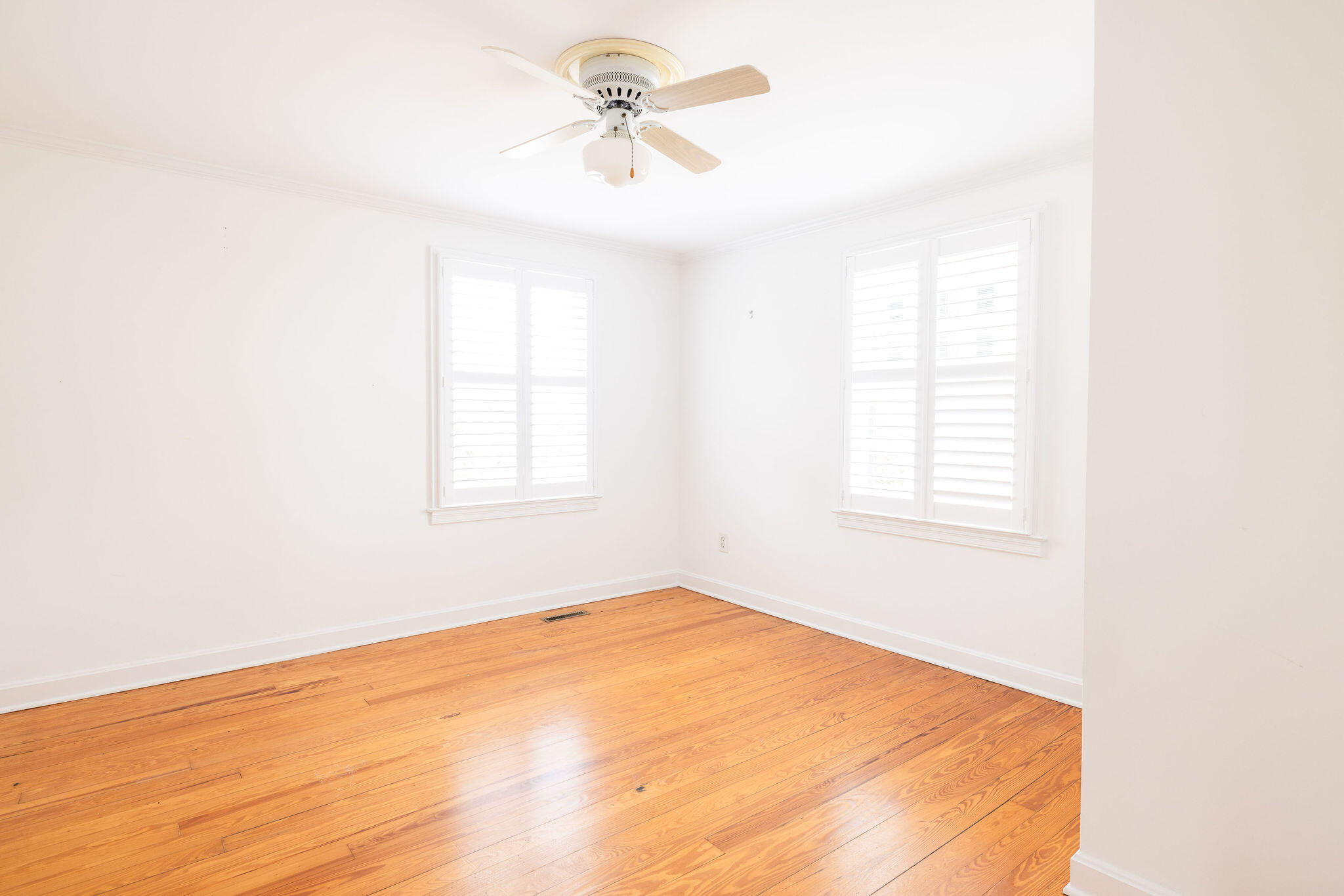 2 Canal Street Charleston, SC 29401 - Photo 25 of 35 Bedroom 3