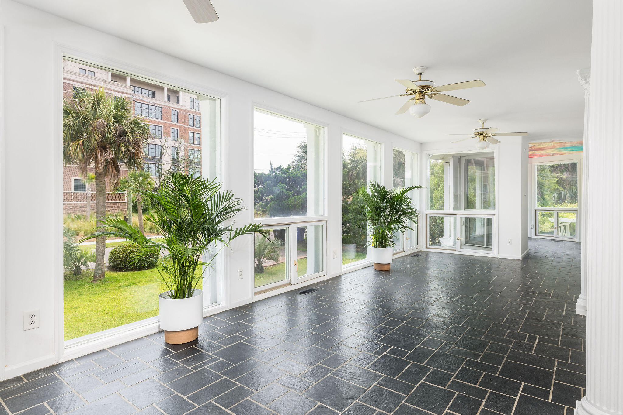2 Canal Street Charleston, SC 29401 - Photo 6 of 35 Floor to Ceiling Windows