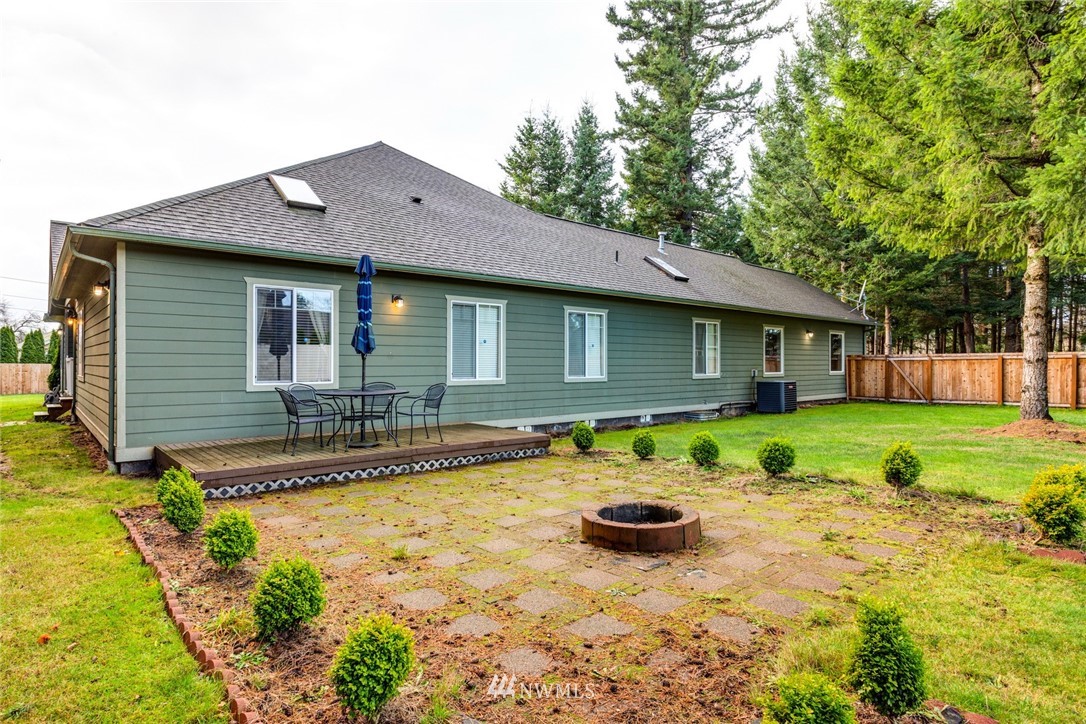 8122 Percie Road Custer, WA 98240 - Photo 37 of 40