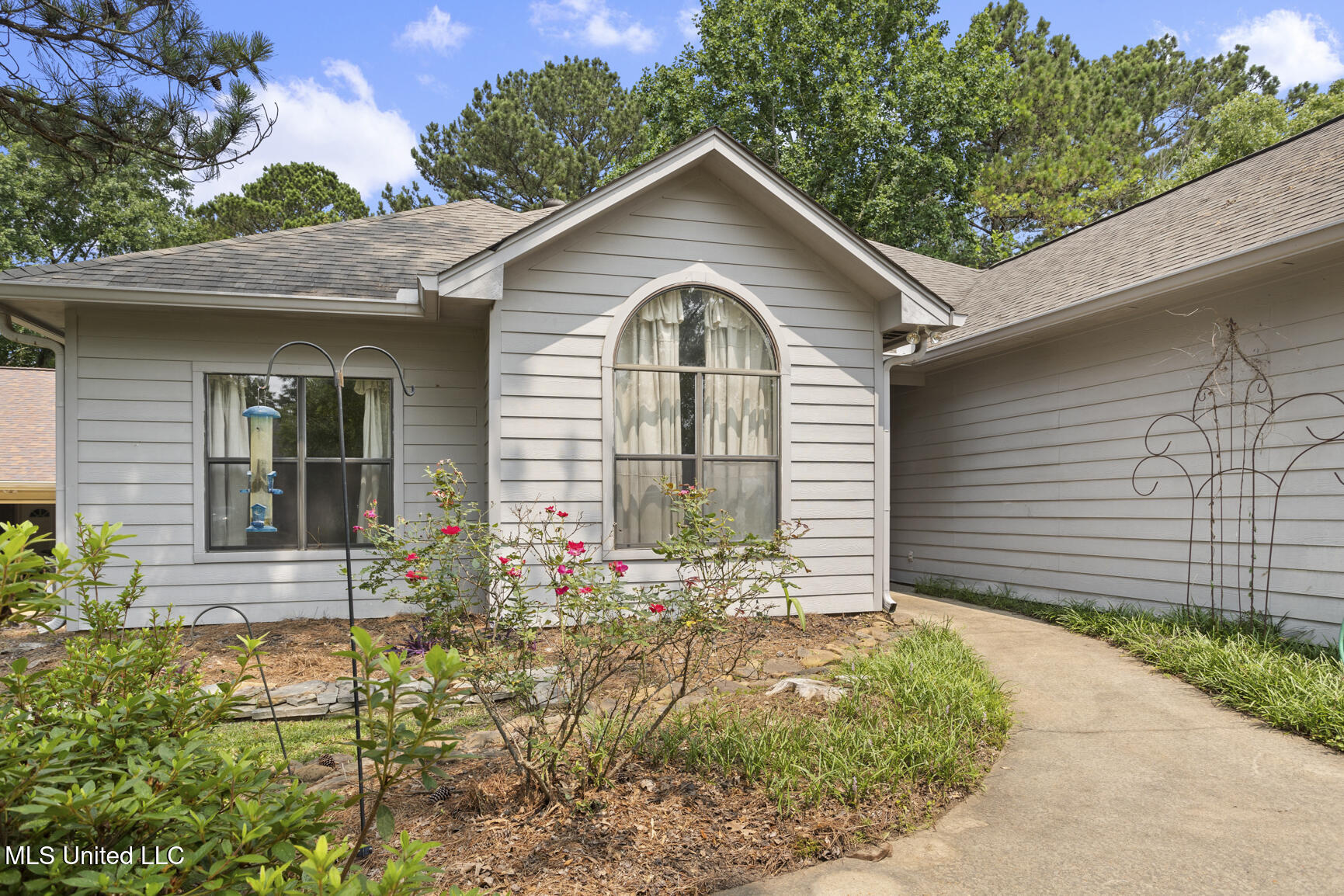 415 Spike Ridge Canton, MS 39046 - Photo 2 of 31 415 spike Ridge-2