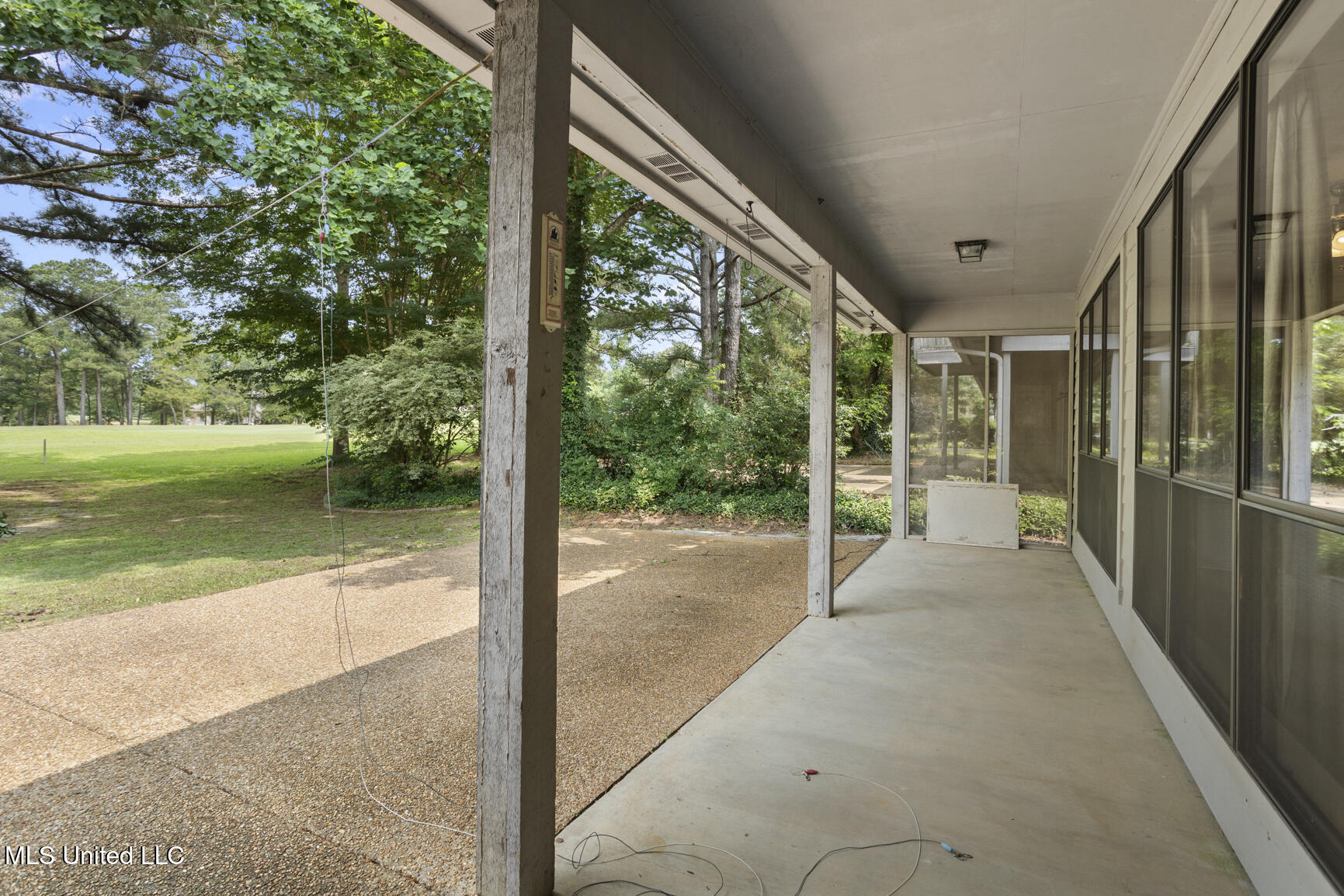 415 Spike Ridge Canton, MS 39046 - Photo 28 of 31 415 spike Ridge-24