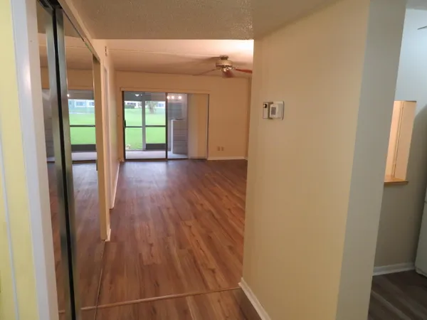 $1,450 | 9233 Southwest 8th Street, Unit 117, Boca Raton, FL 33428