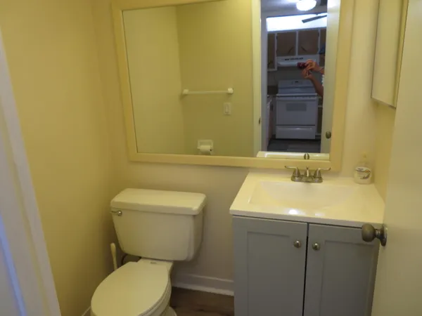 $1,450 | 9233 Southwest 8th Street, Unit 117, Boca Raton, FL 33428
