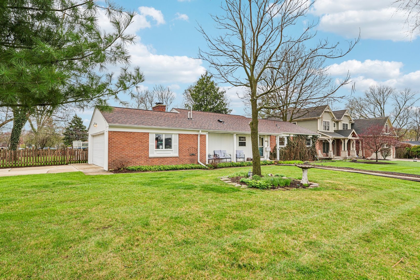 902 Arbor Court Wheaton, IL 60189 - Photo 3 of 41