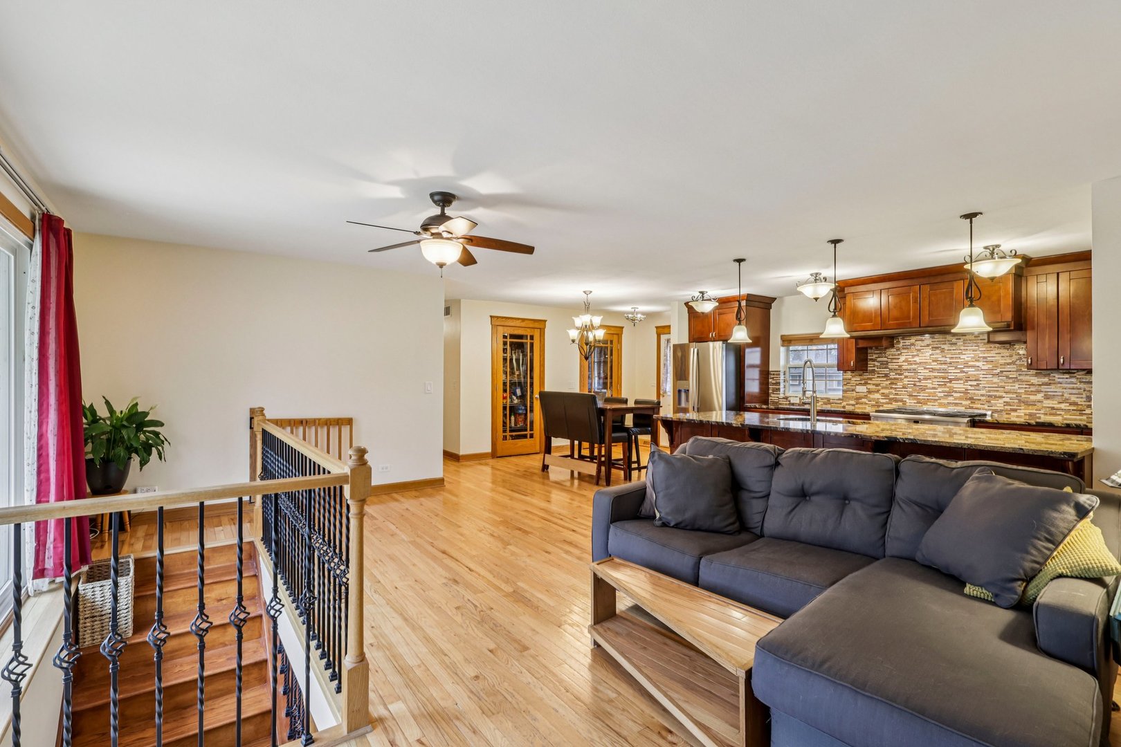 902 Arbor Court Wheaton, IL 60189 - Photo 8 of 41