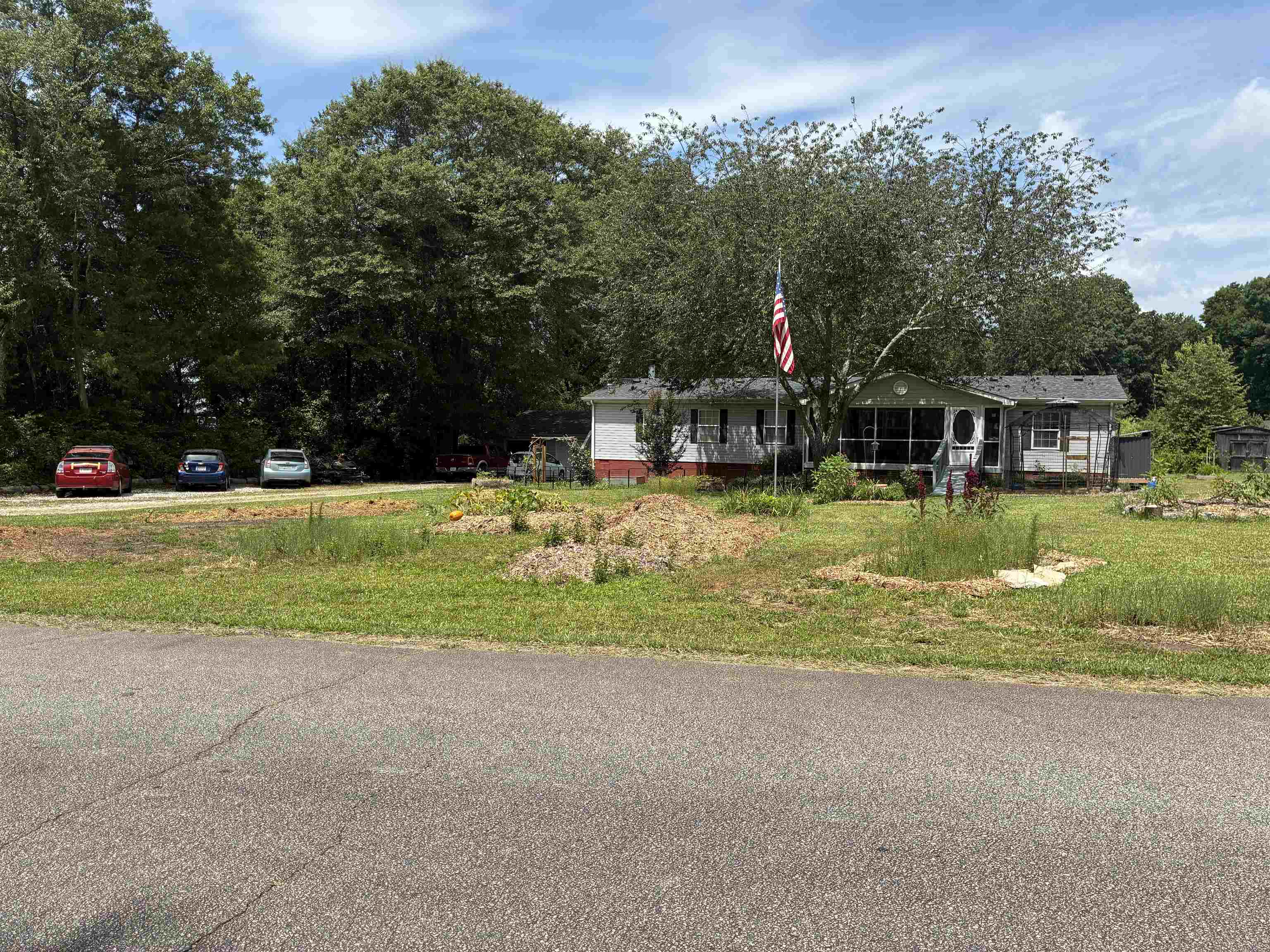 777 Happy Valley Road Fountain Inn, SC 29644 - Photo 36 of 45 Great setback from street