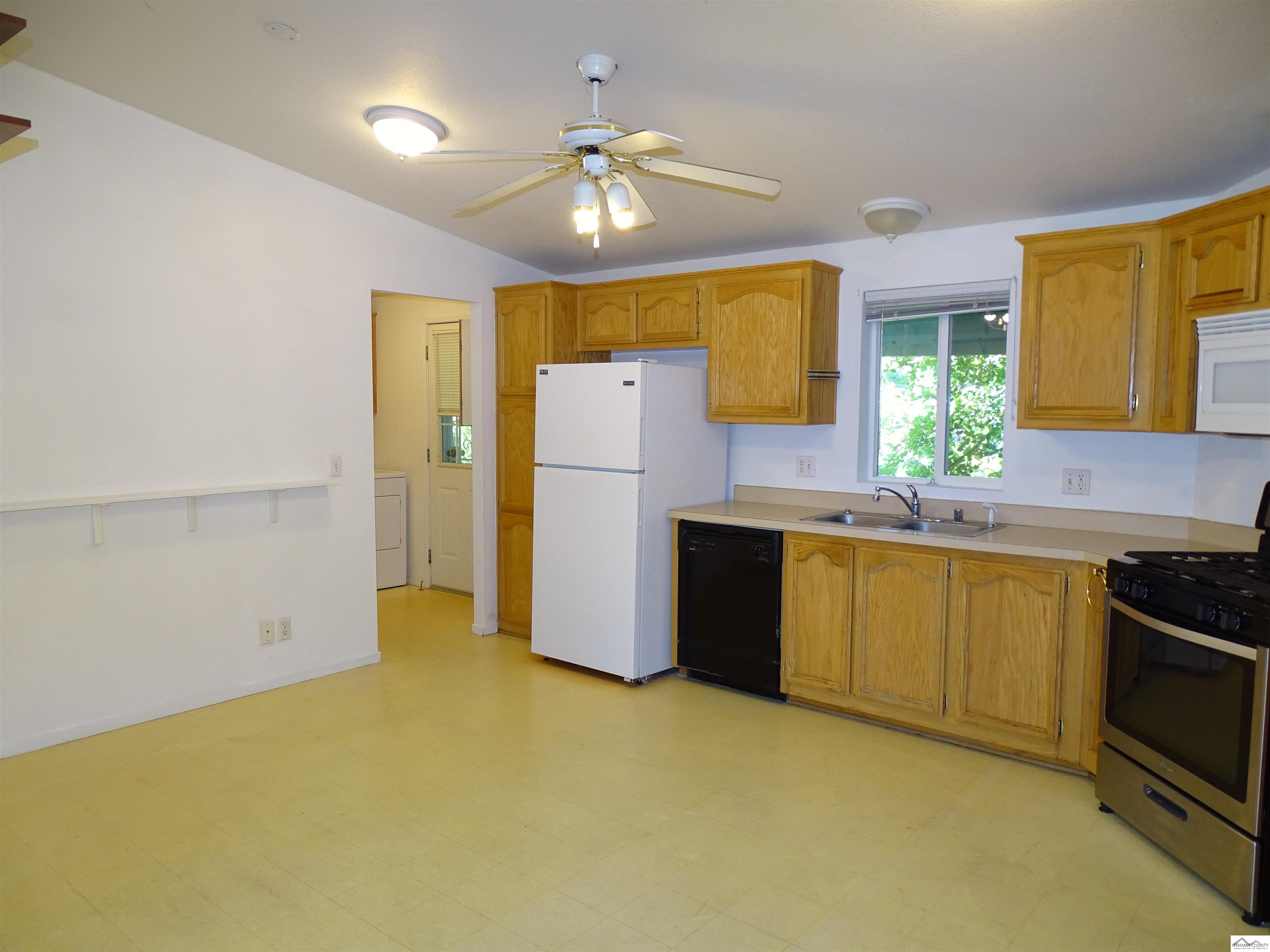 107 Gilmore Road Red Bluff, CA 96080 - Photo 5 of 20