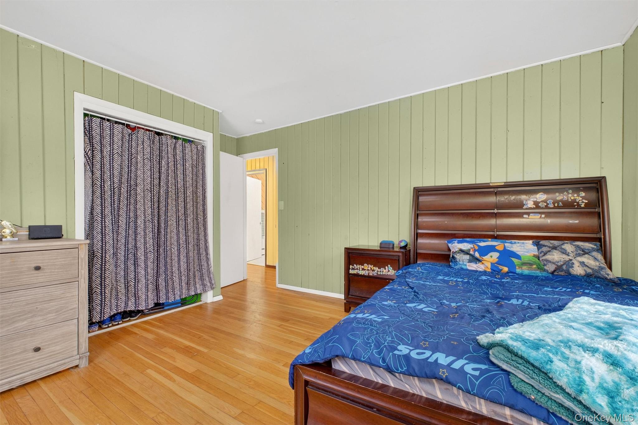 44 Legion Road Poughkeepsie, NY 12601 - Photo 23 of 28 a living room with furniture and a wooden floor
