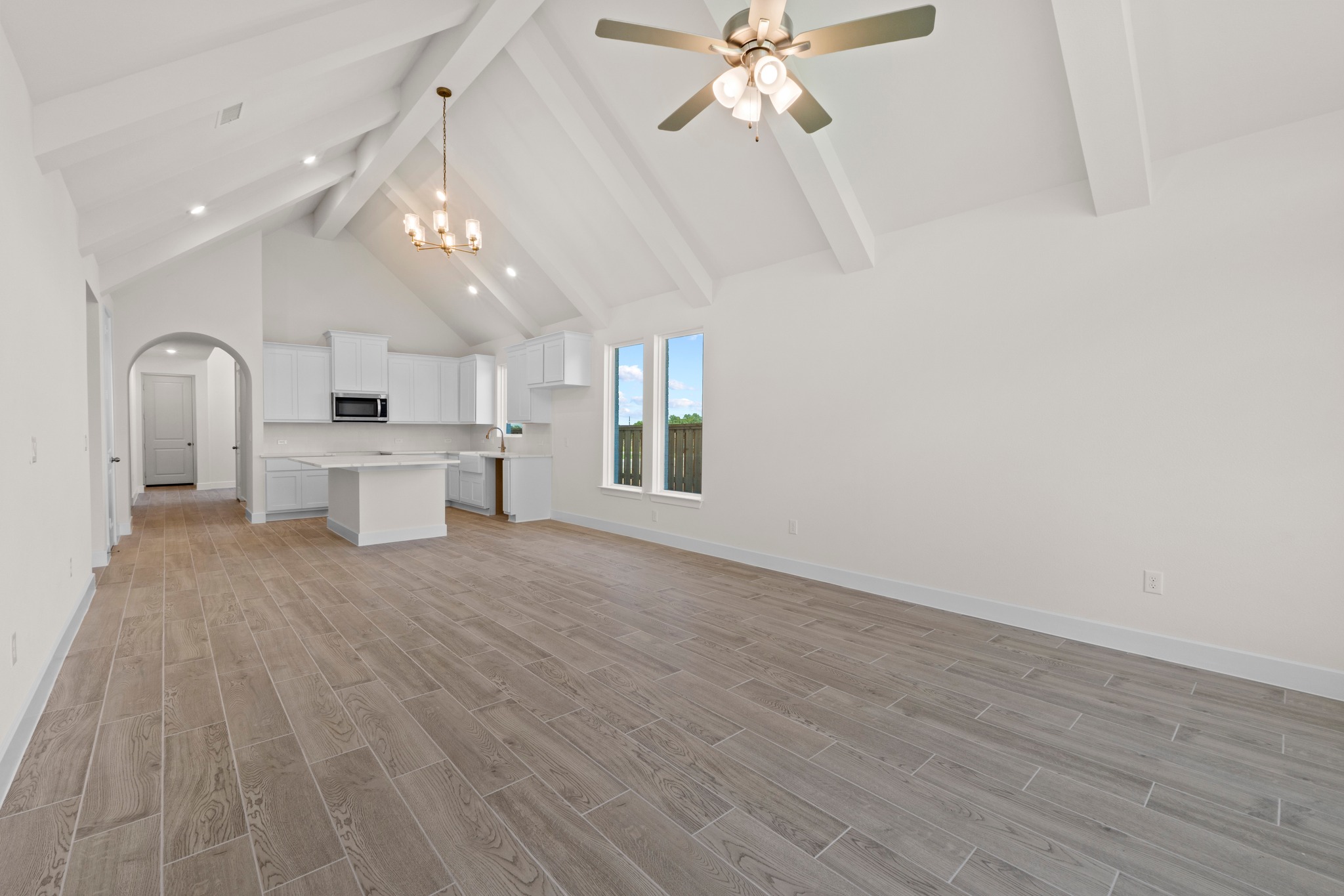 517 Buckaroo Drive Georgetown, TX 78633 - Photo 6 of 35