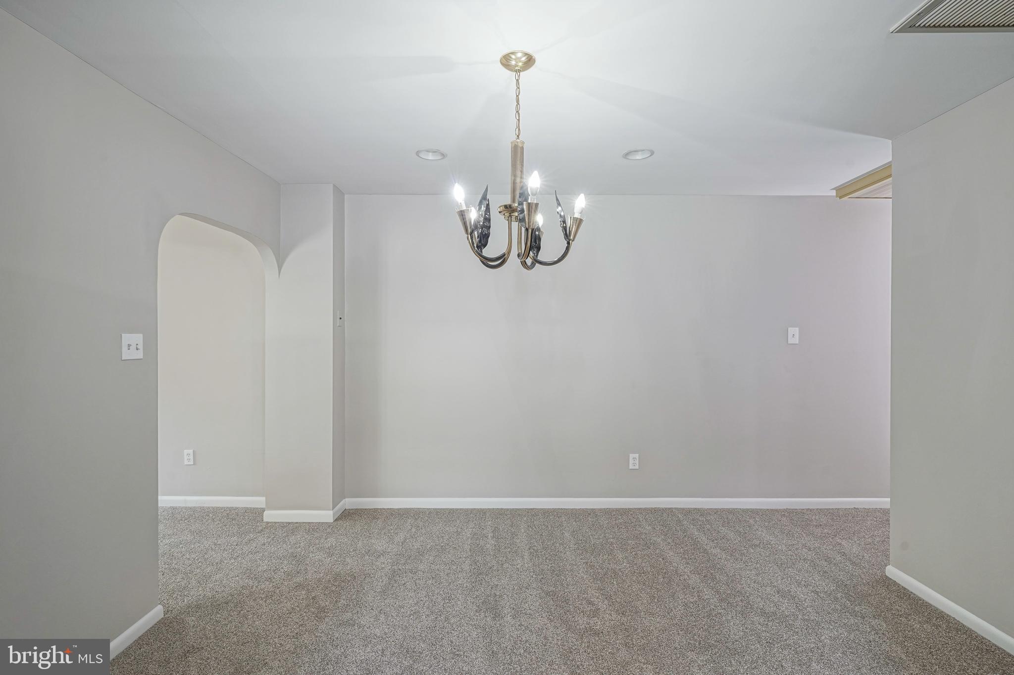 27 West Rodgers Street Ridley Park, PA 19078 - Photo 7 of 31 Gallery Image 7